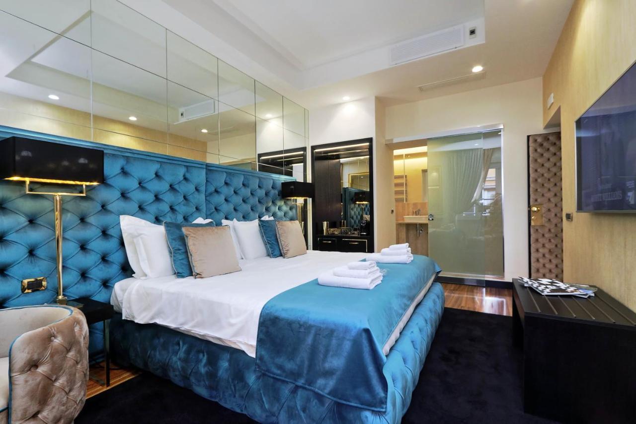 Trevi Diamond Luxury Suites & Jacuzzi Řím Exteriér fotografie