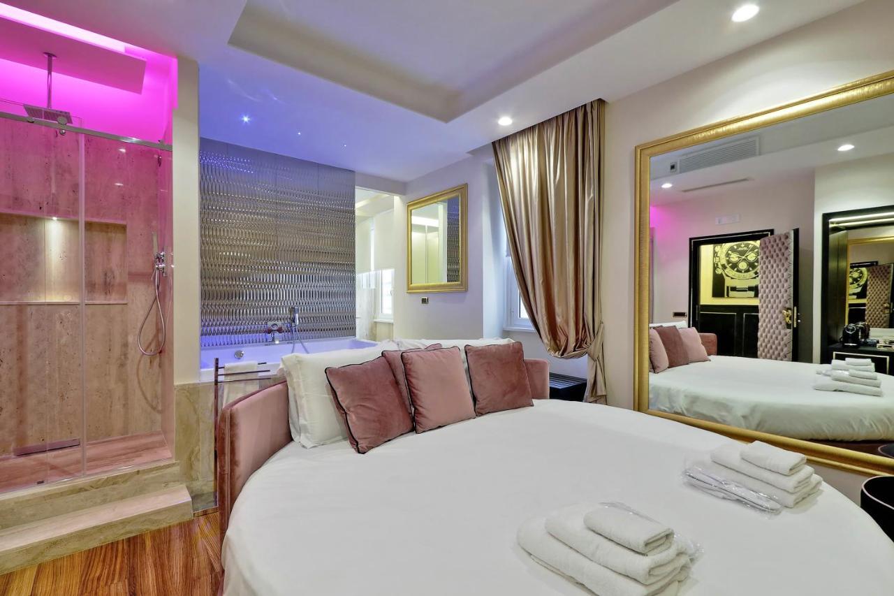 Trevi Diamond Luxury Suites & Jacuzzi Řím Exteriér fotografie