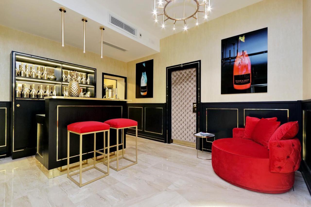 Trevi Diamond Luxury Suites & Jacuzzi Řím Exteriér fotografie