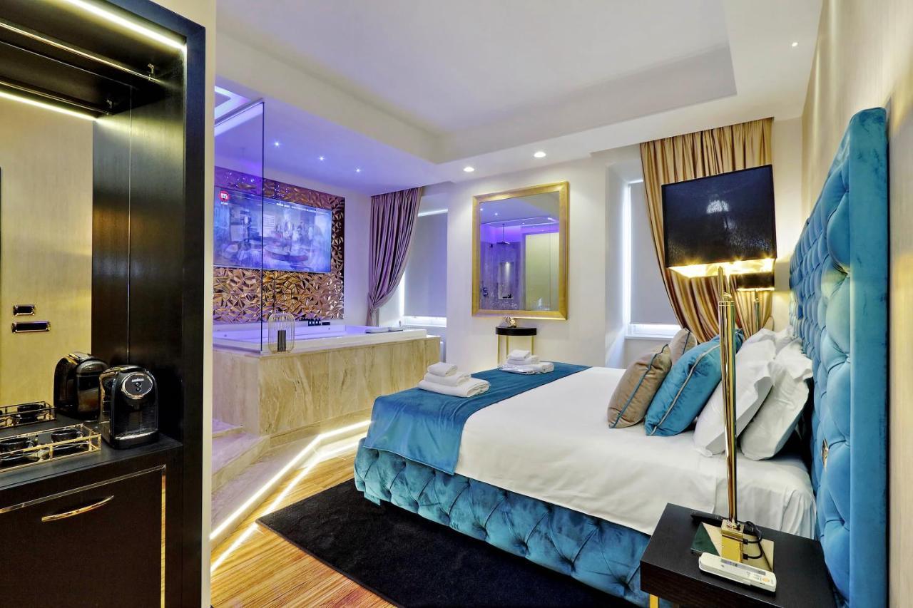 Trevi Diamond Luxury Suites & Jacuzzi Řím Exteriér fotografie