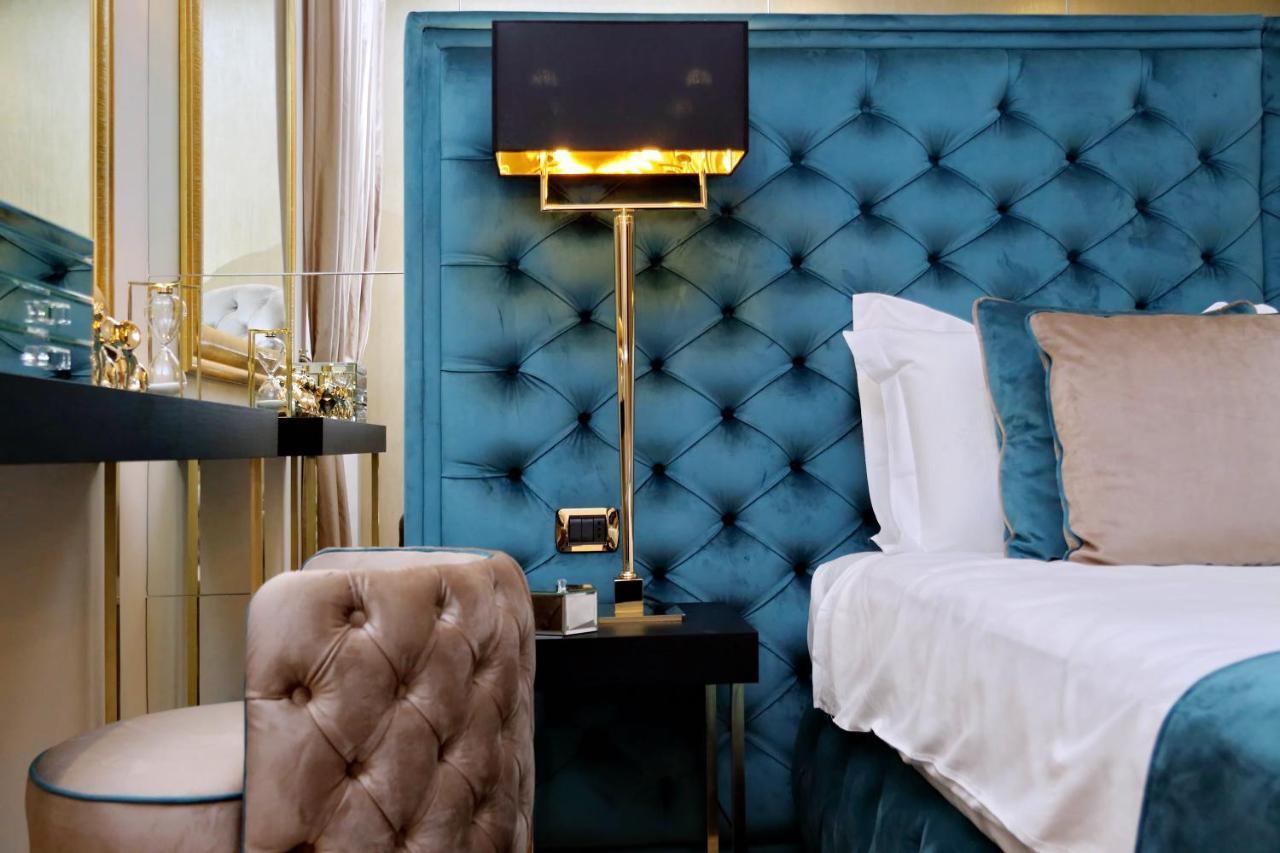 Trevi Diamond Luxury Suites & Jacuzzi Řím Exteriér fotografie